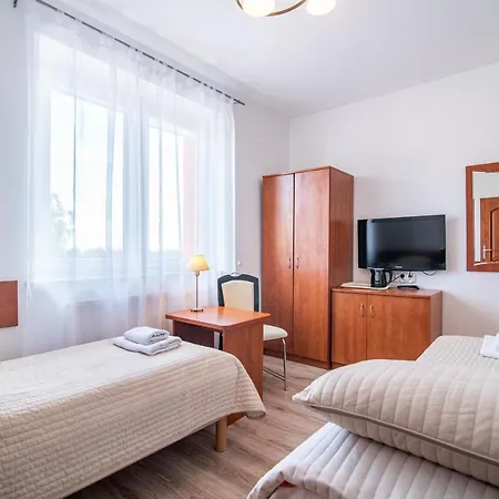 Albatros Guest house *