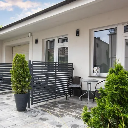Albatros Guest house *