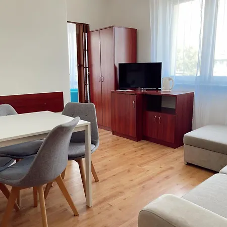 Albatros Guest house *